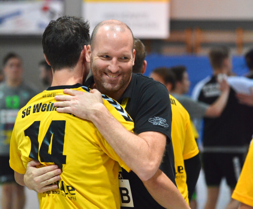 Es läuft für Trainer Manuel Mühlpointner und seine Truppe: mit 18:0 Punkten steht Weinstadt ganz oben. Bild: Barth