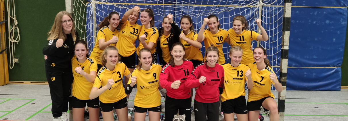 23:15 gegen RW Neckar - Unsere B-Mädels in Feierlaune!