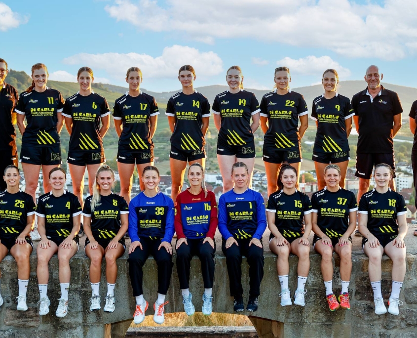 Frauen 1_2022